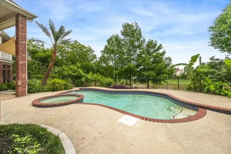 14 Tredington Street Sugar Land TX 77479