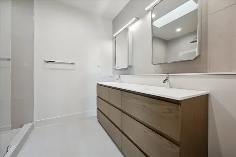 3514 Mount Vernon Street Houston TX 77006