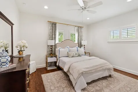12467 Barryknoll Lane Houston TX 77024
