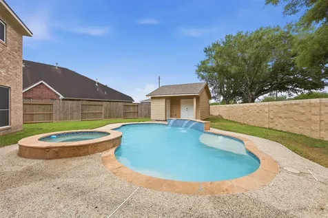 3019 Eagle Lake Drive Pearland TX 77581