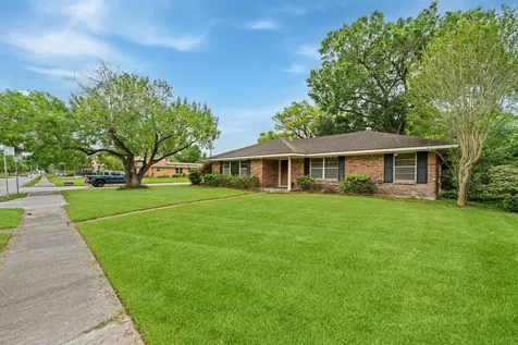 4501 Willowbend Boulevard Houston TX 77035
