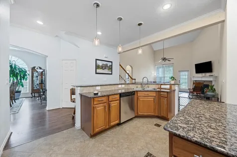 15231 Scenic Woodland Drive Conroe TX 77384