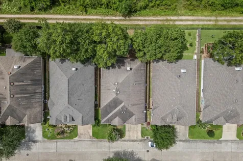 15231 Scenic Woodland Drive Conroe TX 77384