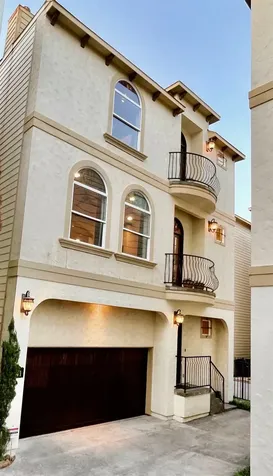 1241 W 24th Street C Houston TX 77008