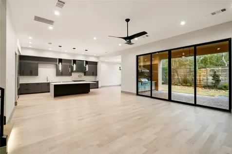47 Pronghorn Place Spring TX 77389