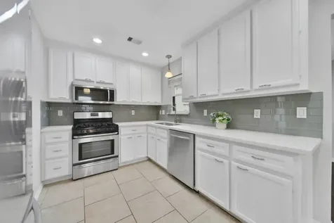 10406 Woodwind Drive Houston TX 77025