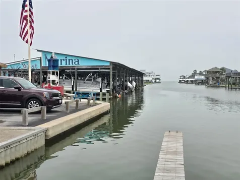 4222 Mason Drive Galveston TX 77554