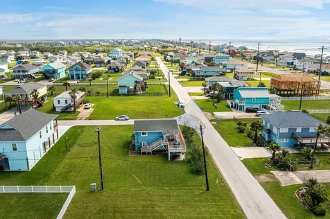4222 Mason Drive Galveston TX 77554
