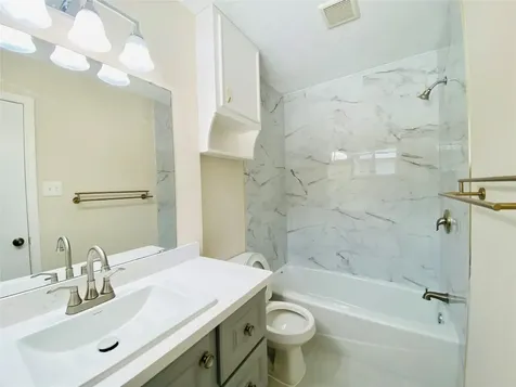 13447 Greenway Drive Sugar Land TX 77498