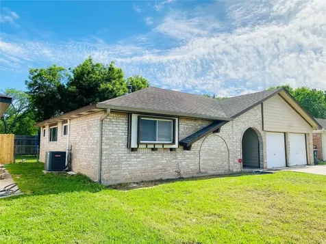 13447 Greenway Drive Sugar Land TX 77498