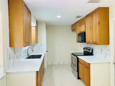 13447 Greenway Drive Sugar Land TX 77498