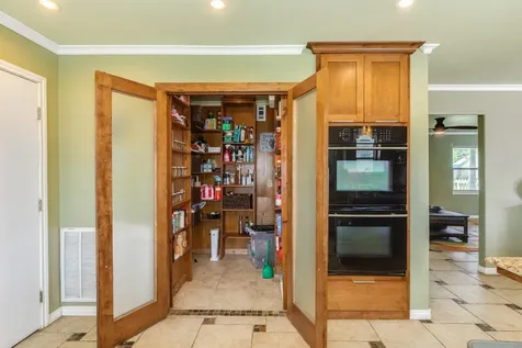 5525 Ibis Drive Galveston TX 77551
