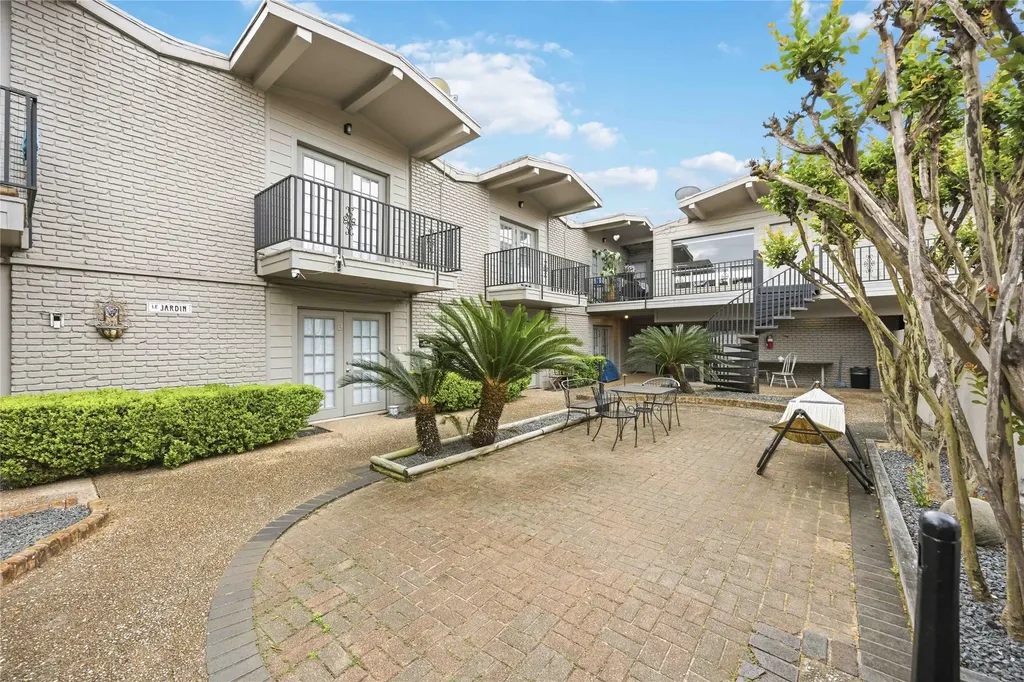 4321 Hazard Street 1 Houston TX 77098