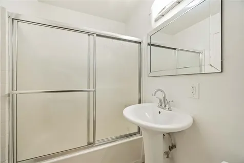 4321 Hazard Street 1 Houston TX 77098