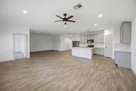 7219 Whispering Leaf Street Richmond TX 77469