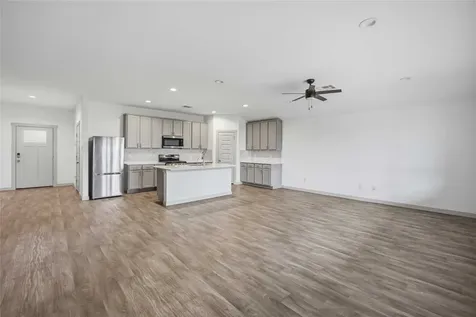 7219 Whispering Leaf Street Richmond TX 77469