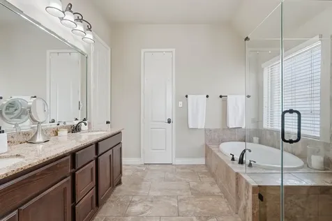 127 Deerchase Drive Conroe TX 77384