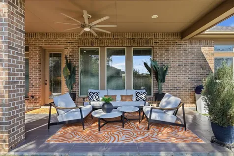 127 Deerchase Drive Conroe TX 77384