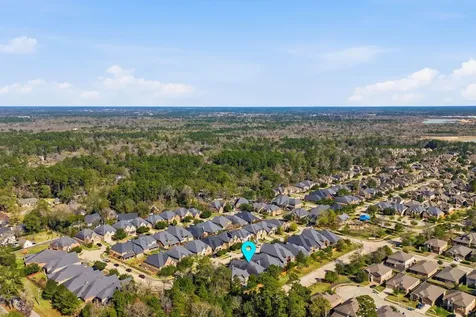 127 Deerchase Drive Conroe TX 77384