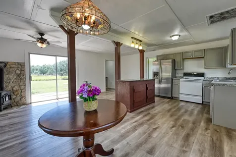 5148 Fm 457 Bay City TX 77414