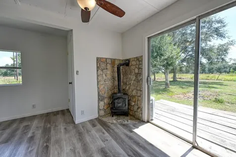 5148 Fm 457 Bay City TX 77414