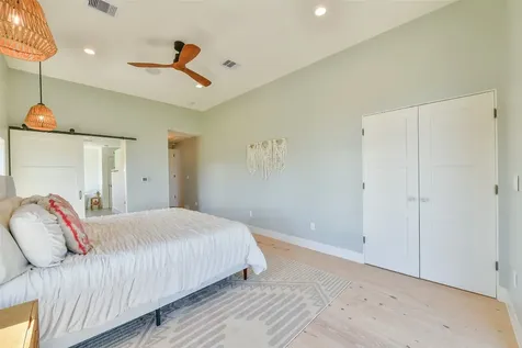 13957 Grambo Boulevard Galveston TX 77554