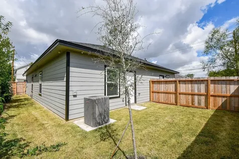 9734 Pelsey Street A Houston TX 77029