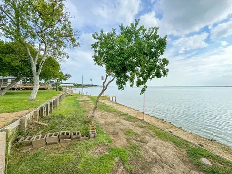 3014 Bay Oaks Harbor Drive Baytown TX 77523