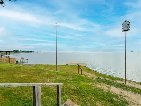 3014 Bay Oaks Harbor Drive Baytown TX 77523