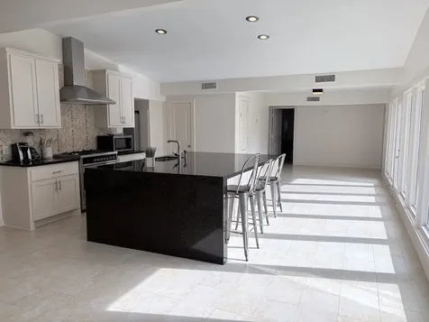 4711 Imogene Street Houston TX 77096