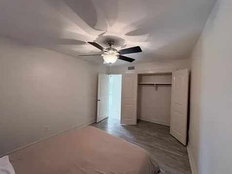 4711 Imogene Street Houston TX 77096
