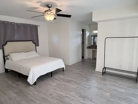 4711 Imogene Street Houston TX 77096