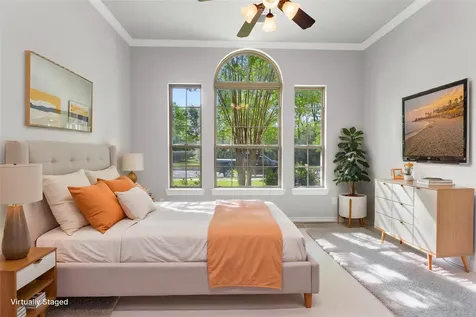 38 W Montfair Boulevard Spring TX 77382