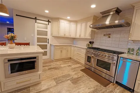 3911 Crow Valley Drive Missouri City TX 77459