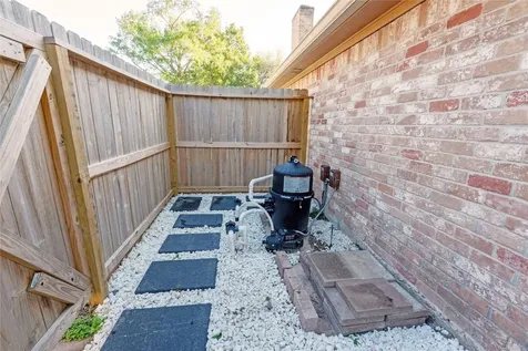3911 Crow Valley Drive Missouri City TX 77459