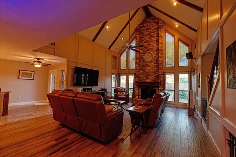 3911 Crow Valley Drive Missouri City TX 77459