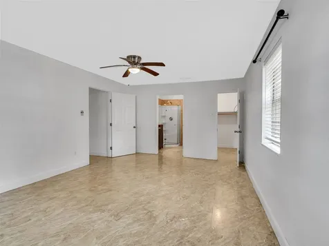3413 County Road 326 Alvin TX 77511