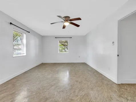 3413 County Road 326 Alvin TX 77511