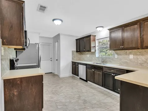 3413 County Road 326 Alvin TX 77511