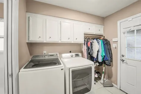 203 Leyden Court Katy TX 77450