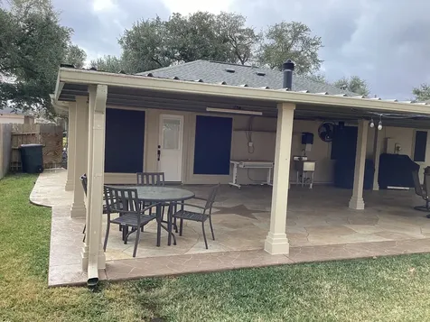 17046 Clan Macintosh Drive Houston TX 77084