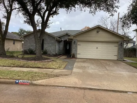 17046 Clan Macintosh Drive Houston TX 77084