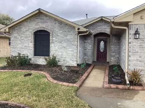 17046 Clan Macintosh Drive Houston TX 77084