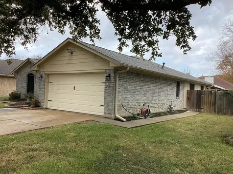 17046 Clan Macintosh Drive Houston TX 77084