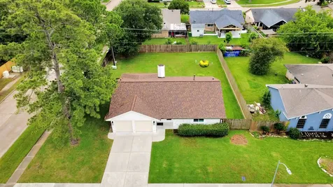 7403 Shady Arbor Lane Houston TX 77040