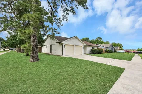 7403 Shady Arbor Lane Houston TX 77040