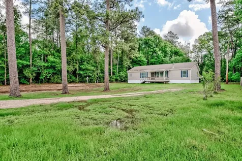16741 Us Highway 69 S Warren TX 77664