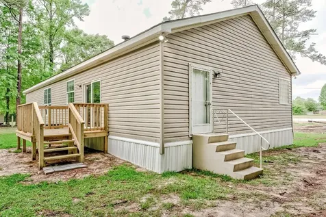 16741 Us Highway 69 S Warren TX 77664