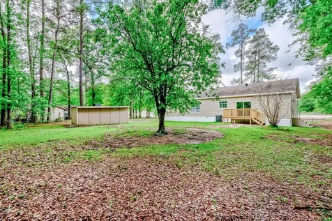 16741 Us Highway 69 S Warren TX 77664