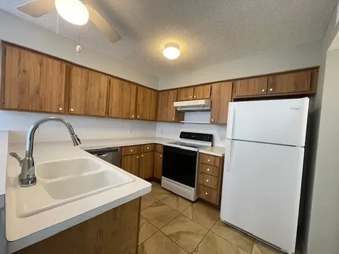 2611 Grants Lake Boulevard 163 Sugar Land TX 77479